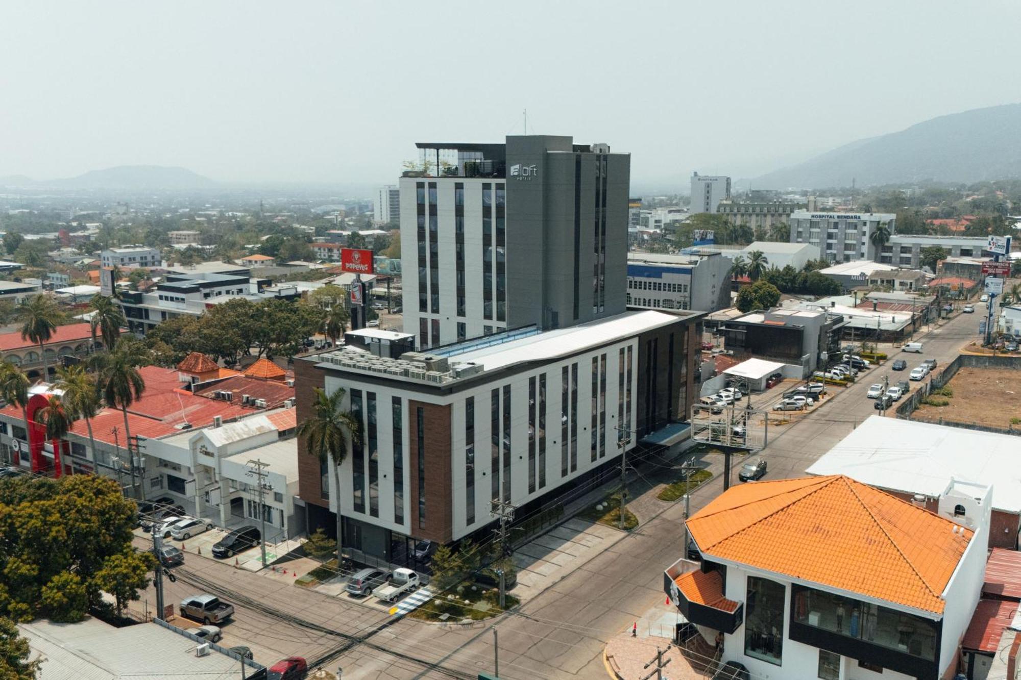 Aloft San Pedro Sula Hotel Екстериор снимка